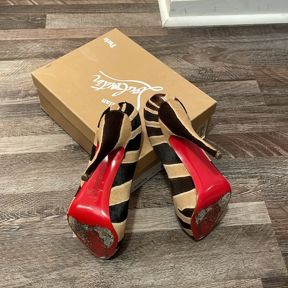 Christian Louboutin Feticha 120 Pony Zibrown. Size 39. Good condition. See pics. - Picture 6 of 9